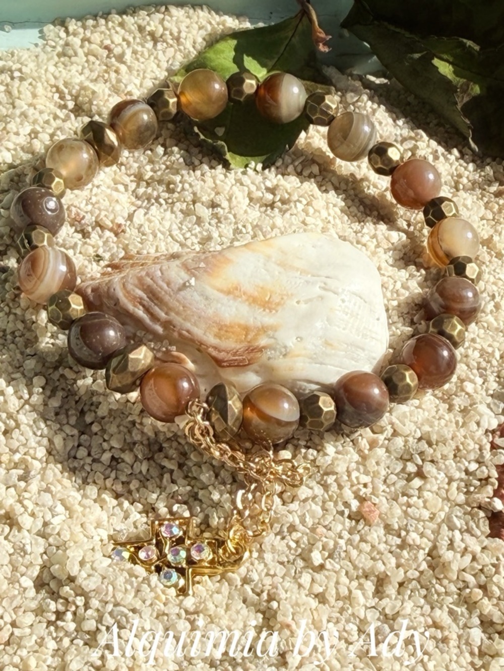Alquimia Brown Agate Beaded Bracelet with Gold Cross Charm